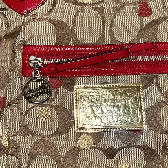 Limited edition, COACH POPPY KHAKI/RED LAURA SECRET ADMIRER LARGE TOTE BAG - Picture 7 of 16